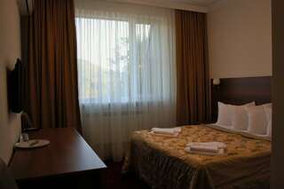 Гостиница Корона Нальчик Большой двухместный номер с 1 кроватью-1